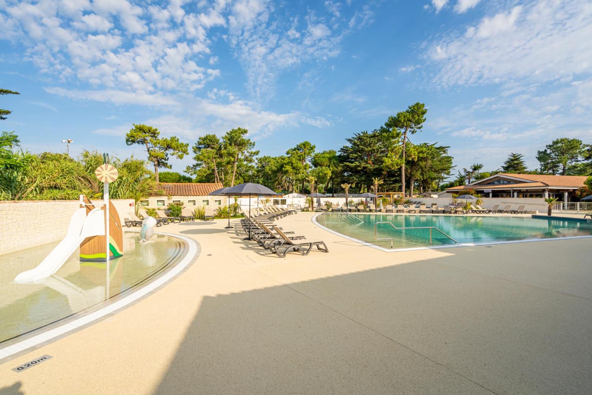 Camping Les Grenettes Sainte-Marie-de-Ré Exteriör bild