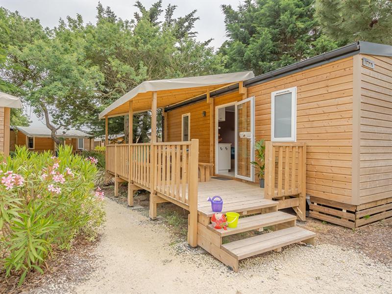 Camping Les Grenettes Sainte-Marie-de-Ré Exteriör bild